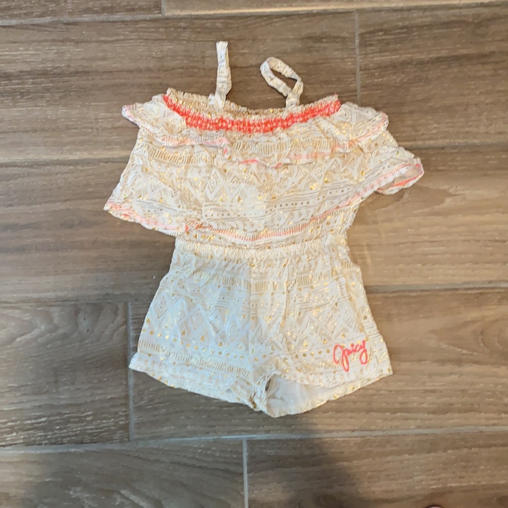 Juicy couture 4T romper, gold and cream